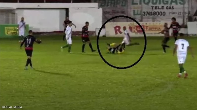 اتهام لاعب بمحاولة قتل حكم.. فيديو