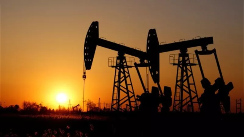 ارتفاع أسعار النفط متخطيا الـ80 دولارا للبرميل خلال 7 سنوات