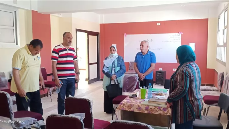 قيادات تعليم السويس والأبنية التعليمية تجوبان مدارس السويس