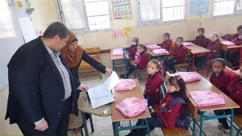 رضوان يتابع بدء الدراسة بمدرسة الشهيد محمد حسين الإبتدائية الدامجه