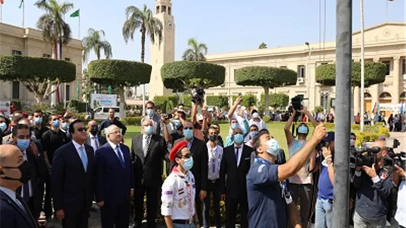 وزير التعليم العالي يتفقد جامعة القاهرة لمتابعة الاستعداد للعام الدراسي الجديد..صور