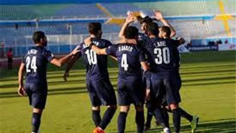 موعد وحكام مباراة بيراميدز وعزام في إياب الكونفدرالية