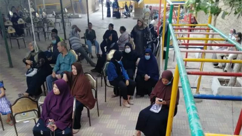 السعودى: 600 مواطن حصلوا اليوم على الجرعة الثانية من لقاح كورونا فى ابوزعبل.. بالصور