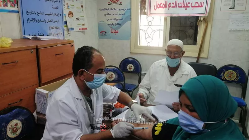 علاج ١٥٤١ مواطنا بالمجان في قافلة طبية بدمياط