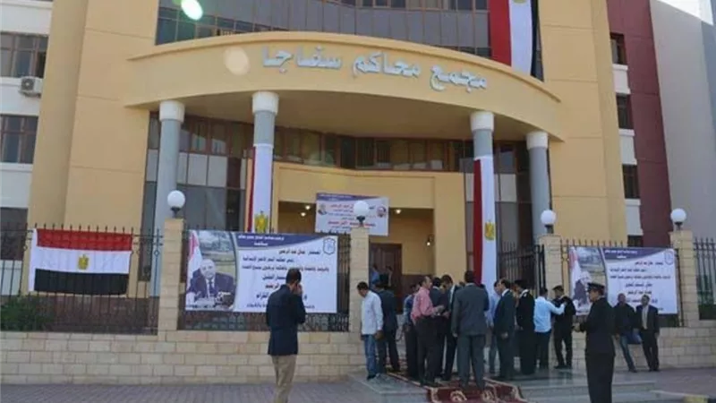 جنايات البحرالأحمر تستأنف محاكمة عامل بناء لاتهامه بقتل طفل والتعدى عليه جنسيا