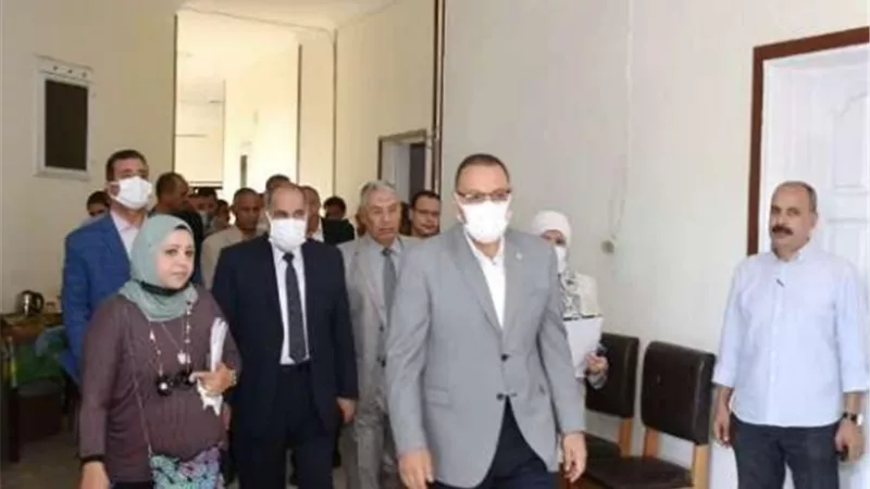 غراب يتفقد أعمال التطوير ورفع الكفاءة الجارية بمشروع ( Family Land) ومبنى مركز التنمية الثقافية