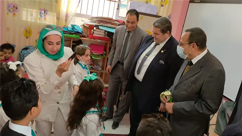 شوشه يتفقد عددًا من مدارس العريش