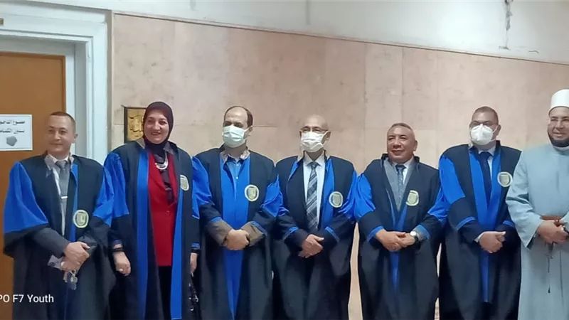 رئيس المجلس الأعلى للامناء فى حفل تخريج تربية الاسكندرية