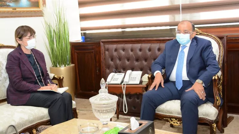 وزير التنمية المحلية يبحث مع منسق الأمم المتحدة فى مصر التعاون فى برنامج تطوير الريف المصري
