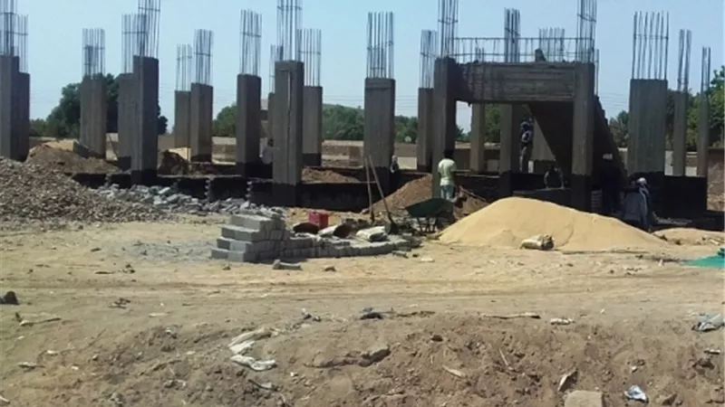 محافظ أسوان يكلف بمتابعة مشروعات حياة كريمة..صور