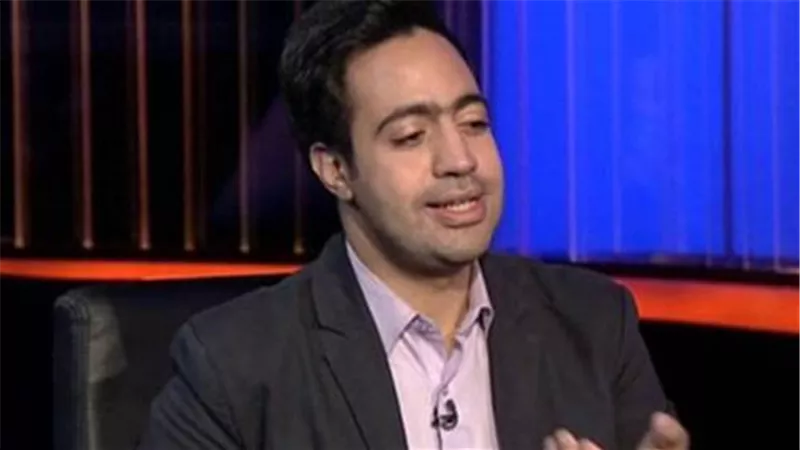 عبد الله حسن فى امسية شعرية بالاوبرا