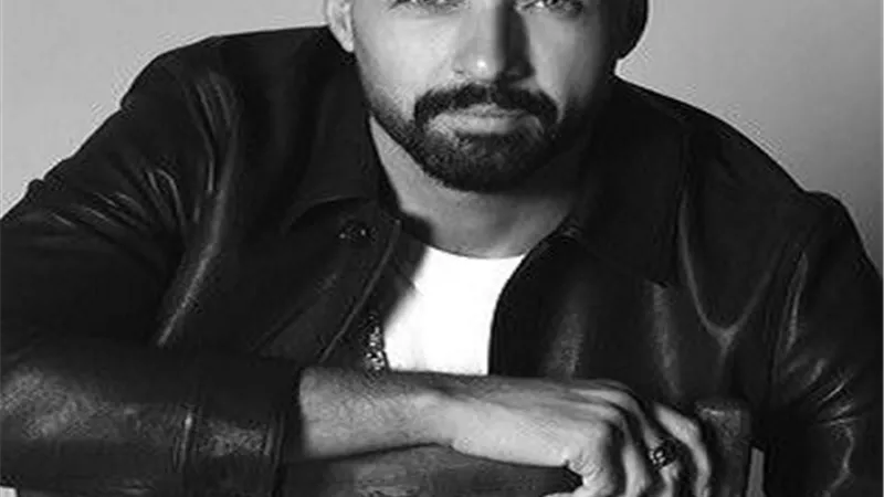 الموت يفجع أحمد فهمي