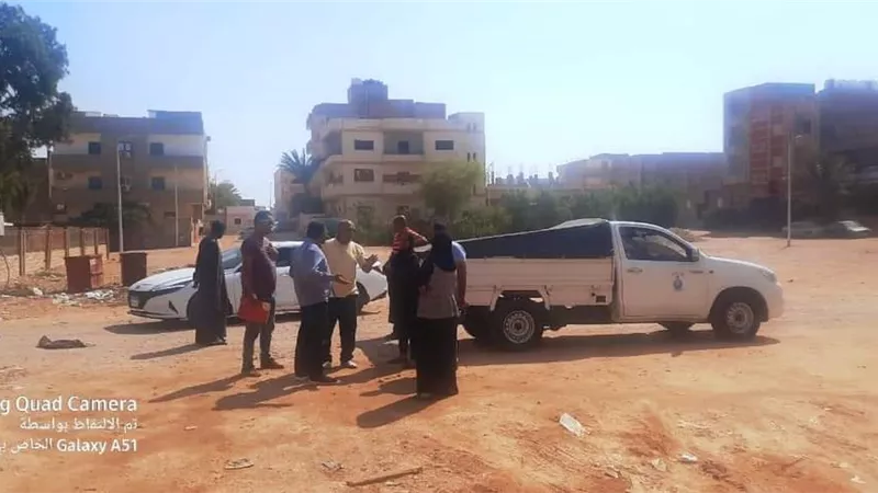 ازالة المخالفات التى تعوق تطوير الشوارع برأس غارب