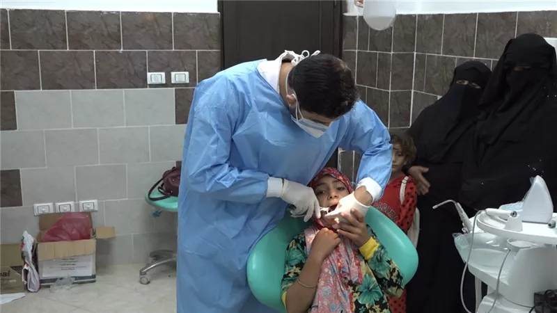 علاج 3319 و 42 جراحة في قافلة جامعة القاهرة بمطروح