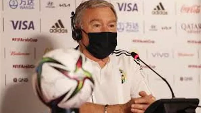 بعد الخسارة من مصر.. هجوم حاد على مدرب المنتخب الليبى .. دورك انتهى