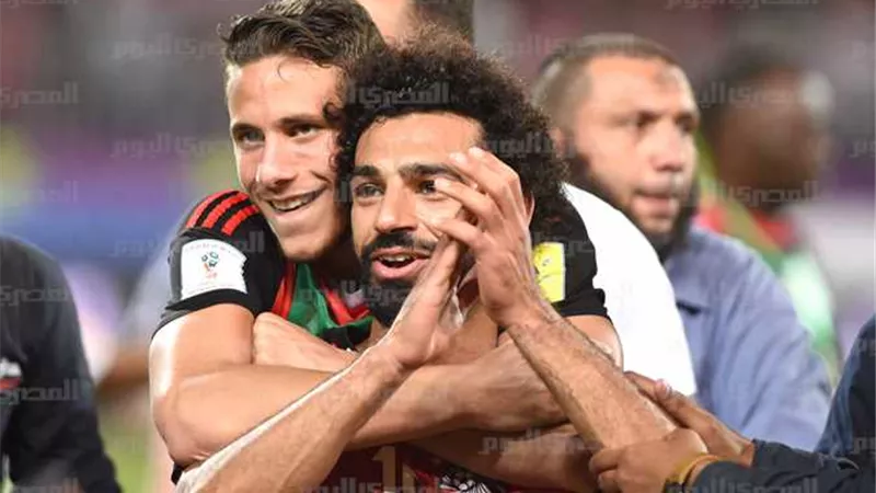 رمضان صبحى يحتفل بفوز المنتخب مع 