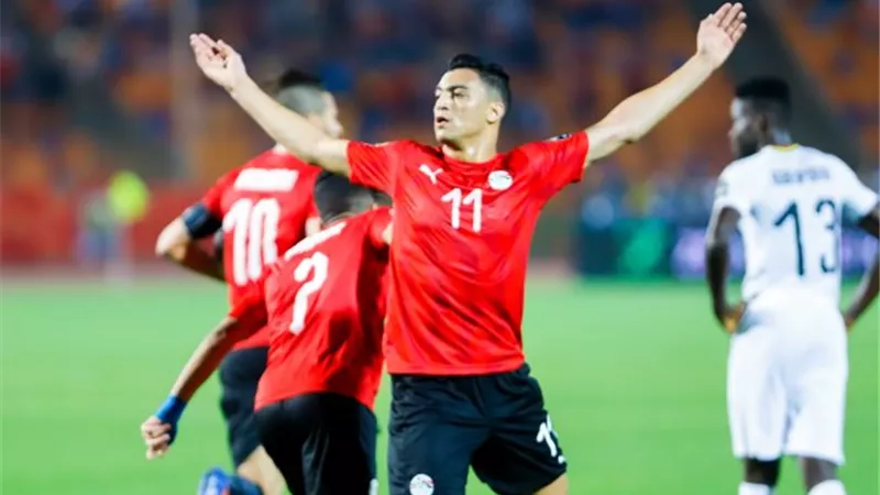 صلاح ومرموش ومصطفى يقودون هجوم المنتخب الوطني أمام ليبيا