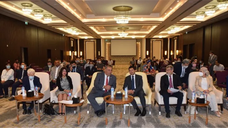 وزير الشباب ورئيس جامعة حلوان يفتتحان المؤتمر الدولى للرياضة فى الجزيرة.. بالصور
