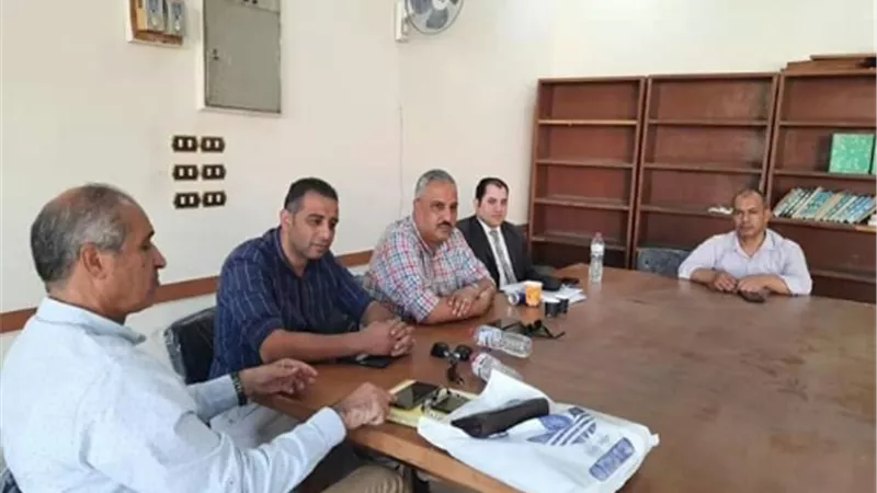 وكيل الشباب والرياضة بالقليوبية يتابع الجمعية العمومية بنادي العاملين بجامعه بنها