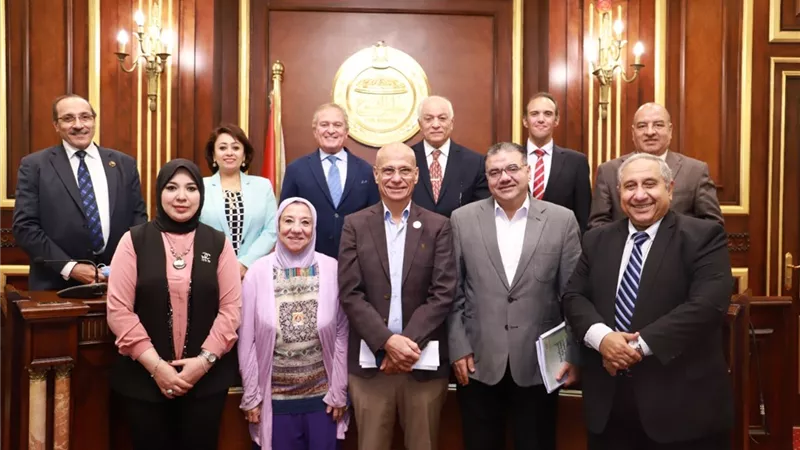 شوشة واعضاء لجنة حقوق الإنسان يبحثون الاستراتيجية الوطنية لحقوق الإنسان بالشيوخ