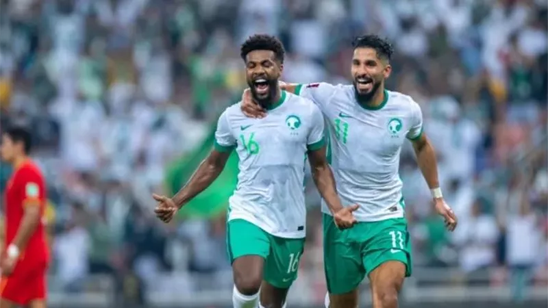 تصفيات المونديال: السعودية متقدماً على الصين بهدف فى الشوط الأول