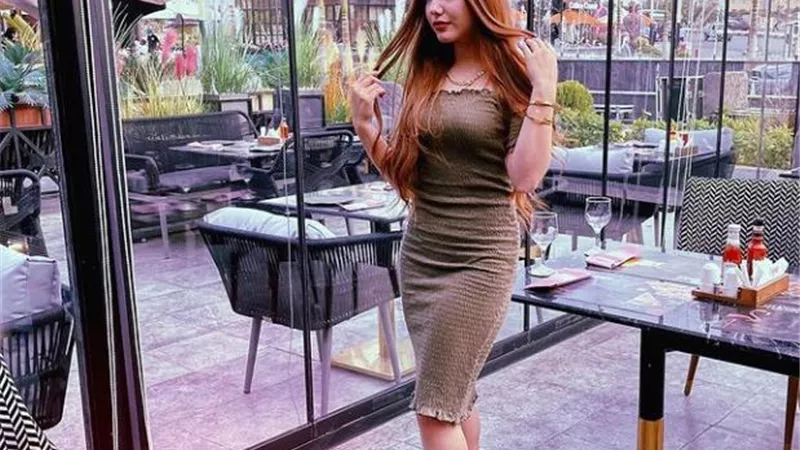 بإطلالة جديدة.. ياسمين البشبيشى تبرز جمالها
