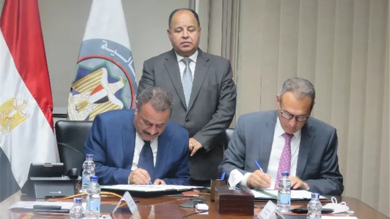 بروتوكول تعاون بين «الضرائب» و«اتحاد بنوك مصر» للانضمام إلى «الفاتورة الإلكترونية»