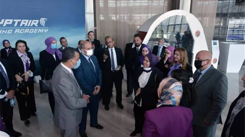 وفد الشركة المصرية للاتصالات We في ضيافة اكاديمية مصرللطيران للتدريب