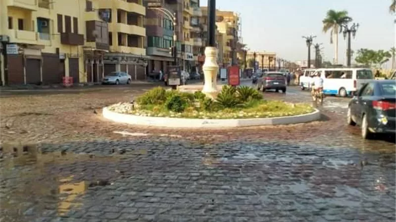 سكرتير مساعد الأقصر تتابع اعمال إزالة التشوهات البصرية ورفع مستوى النظافة