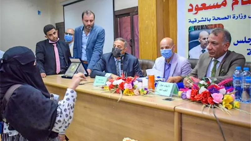 وكيل وزارة الصحة بالشرقية يشارك في اللقاء العلمي لأطباء الأسنان