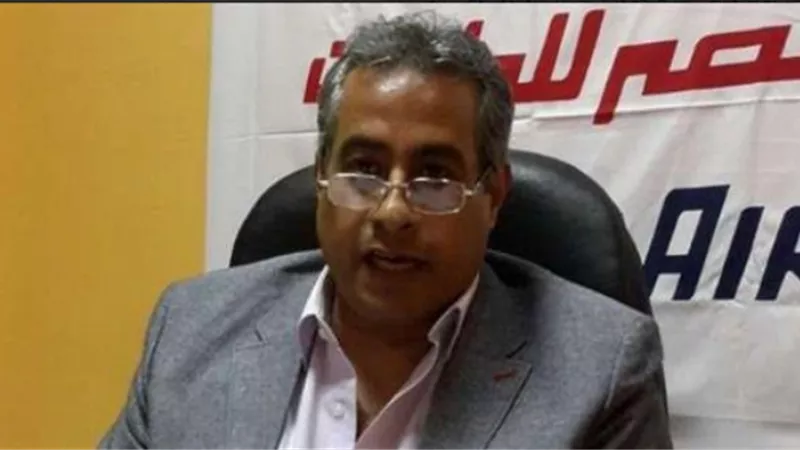 نقابة النقل الجوى: طواقم الضيافة الجوية بشركات الطيران المصرية