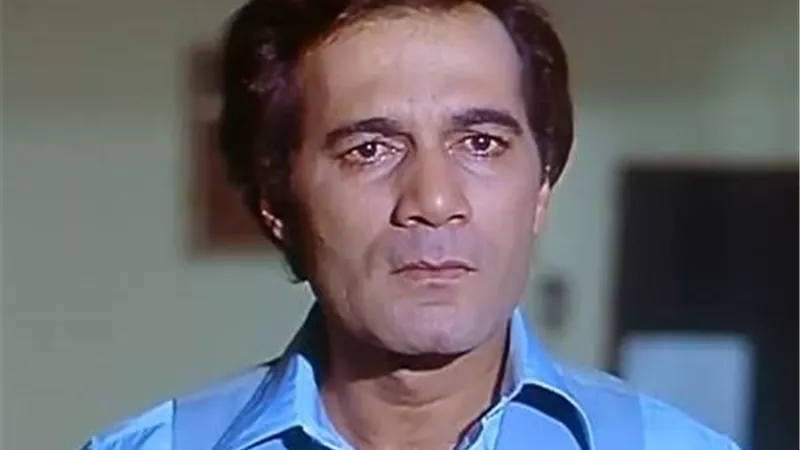 الرصاصة لا تزال فى جيبى والعصيان.. اشهر أعمال الفنان محمود ياسين