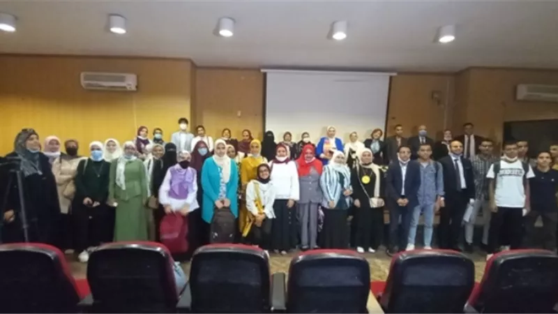 قسم اللغة العربية بألسن عين شمس ينظم يوم تعريفي للطلاب الجدد