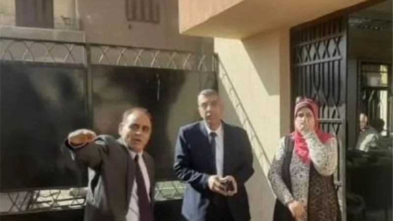 الجيار يتابع بجوله مفاجئة سير العملية التعليمية بمدارس الجيزة.. صور