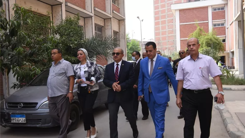 رئيس جامعة أسيوط يُعلن عن بدء تجهيز مقر مركزى لبيت الحيوان بالمستشفى البيطرى لخدمة كليات الجامعة