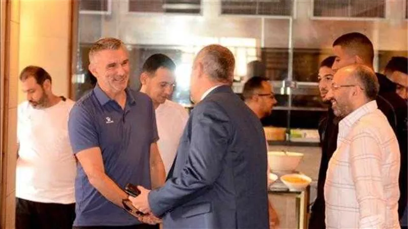 سفير مصر بكينيا يؤكد: الزمالك يواجه توسكر بدورن جماهير