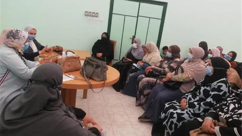 حملات توعوية مكثفة للمواطنين والعاملين بالمنشآت المختلفة بالشرقية