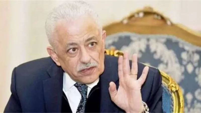 طارق شوقي: تسليم الكتب الدراسية متاح لمن يسدد نصف المصروفات و9 فئات مستثناة.. فيديو