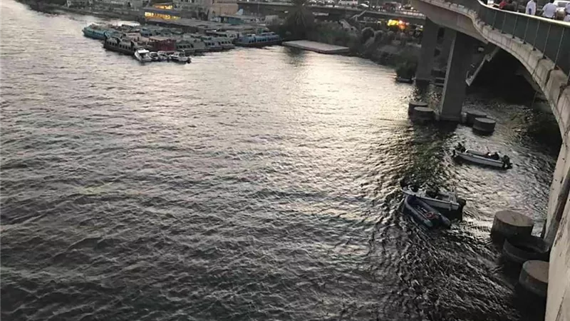 مذيع الحدث عن واقعة ميكروباص الساحل: 