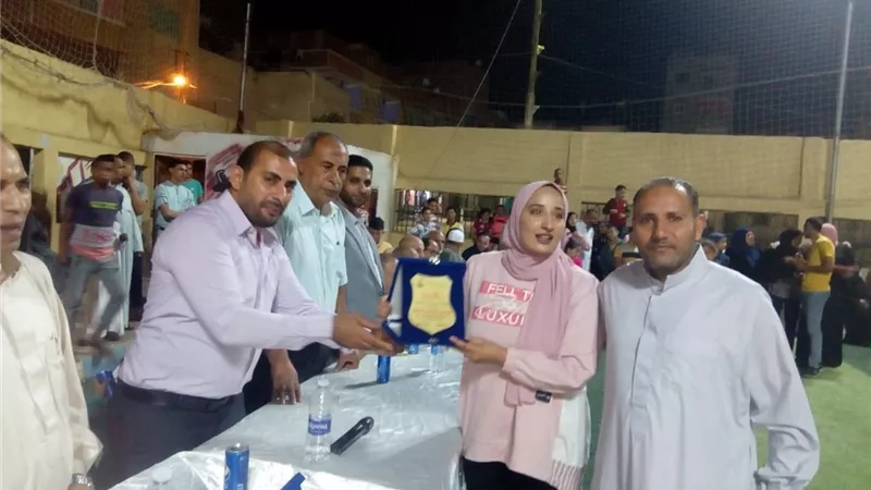الصبروط يشارك بحفل تكريم المتفوقين علميا بمراكز شباب سنهرة والشرفا الغربي