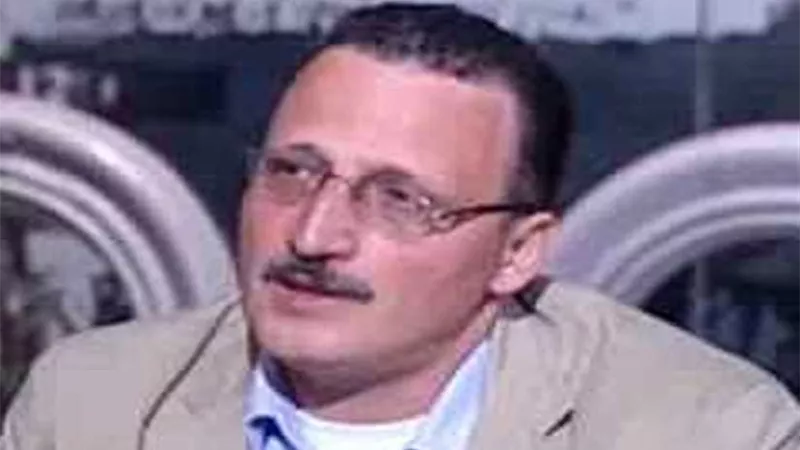 اتيليه القاهرة يكرم الكاتب المسرحي احمد خليفة
