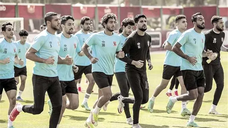 الاهلى يحل ضيفا ثقيلا على الحرس الوطنى الليلة