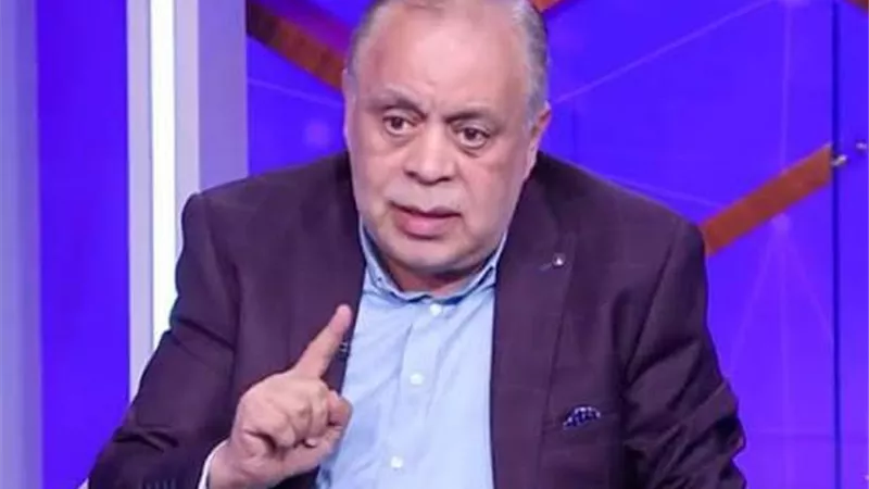 اشرف زكى يعود لمهرجان الجونة بعد حضور عزاء رئيس الأكاديمية الاسبق
