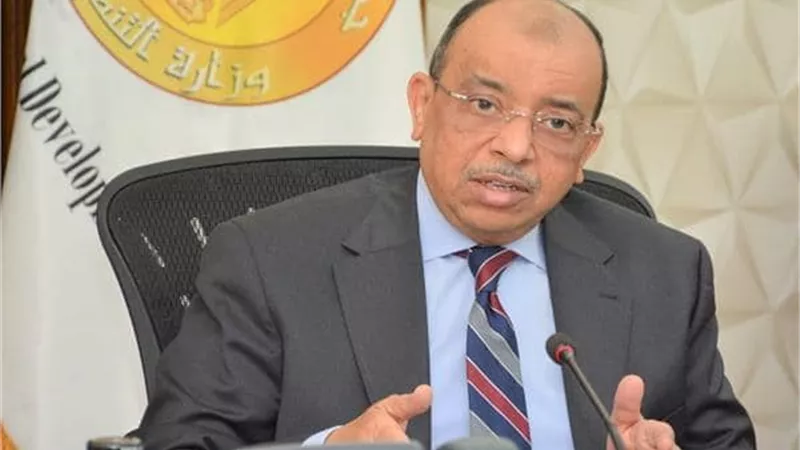 وزير التنمية المحلية يهنئ الرئيس السيسي بمناسبة ذكرى المولد النبوي الشريف