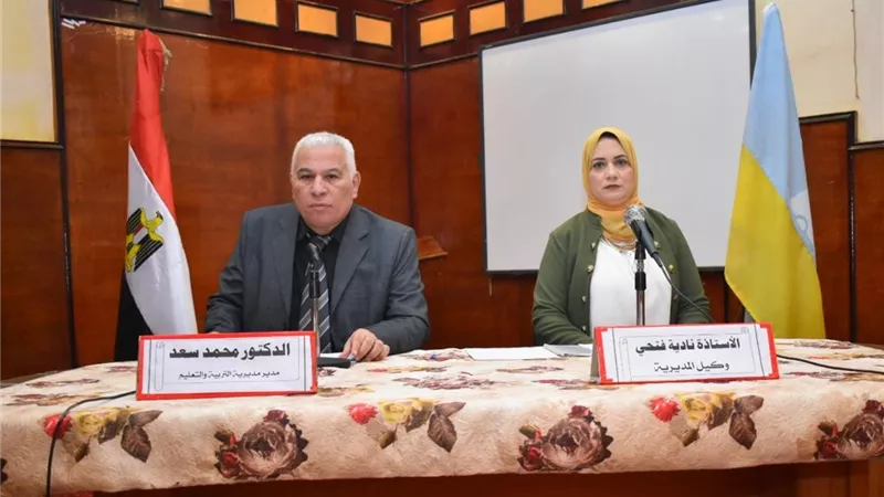 تعليم الإسكندرية تناقش ماتم رصده خلال الاسبوع الأول من الدراسه