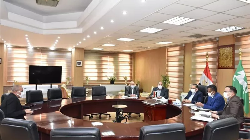محافظ الشرقية يترأس لجان لإختبار تجديد شغل وظائف قيادية بالديوان العام ومديرية الصحية