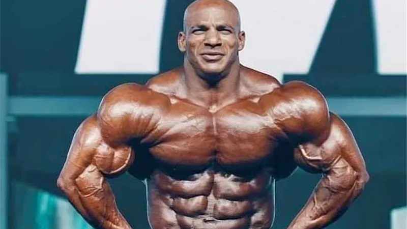 مستر أوليمبيا 2021 يصل مطار القاهرة غداً