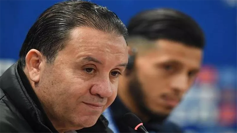 معلول: مهمة الأهلى صعبة فى الإحتفاظ باللقب الثالث على التوالى