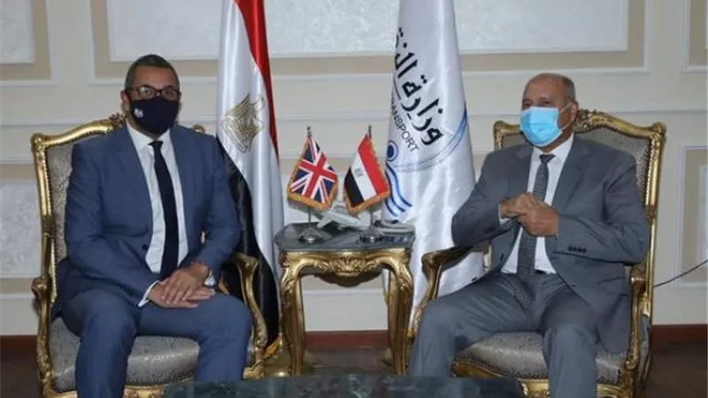 وزير النقل يستقبل وزير الدولة البريطاني للشرق الأوسط وشمال إفريقيا للتباحُث حول سبل دفع التعاون المشترك