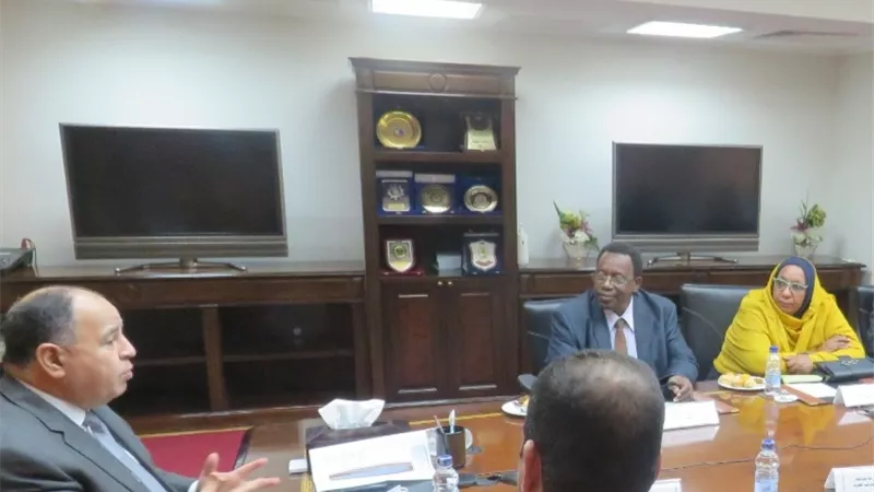 هناء بشير :المنظومة الضريبية بمصر شهدت تقدمًا ملموسًا للتطوير والميكنة فى وقت قياسى